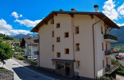 Tesero Apartment | Child-friendly Holiday Apartment "Cornon" with Mountain View, Sun Terrace & Wi-Fi