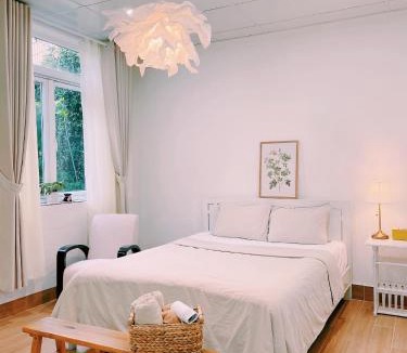 Da Lat Bed & Breakfast | Chimote House