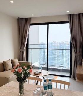 District 9 Apartment | Chung Home Fully Furnished 2BR