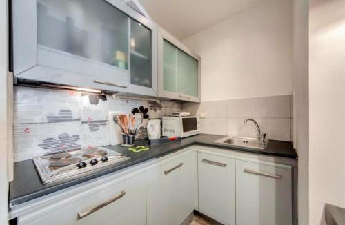 Roman Ghetto Apartment | Cinque Scole Apartment