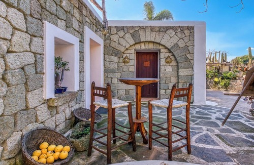 Forio Apartment | Classic Studio with a garden terrace