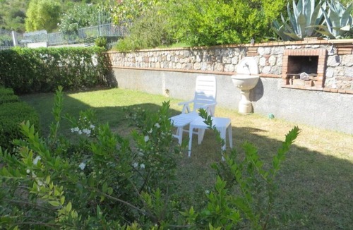 Marina di Maratea Apartment | Close to the most convenient and breezy beach in Maratea, with garden and terrace.