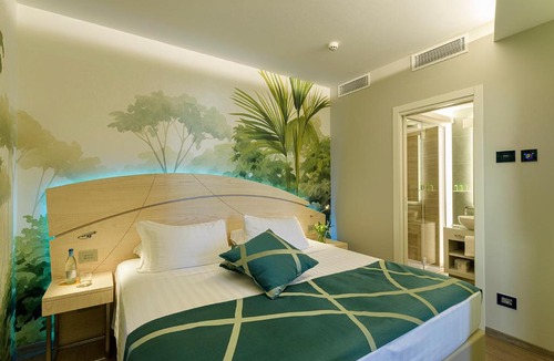 Bardolino Hotel | Color Hotel Style, Design & Gourmet