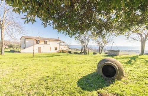 Bolsena Apartment | Comfort and attention to detail for a stay in the country