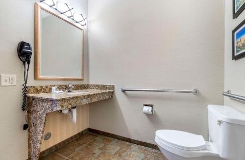 Mitchell Hotel | Comfort Inn & Suites Mitchell I-90