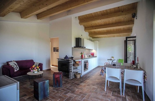 Serra de' Conti House | Comfortable vacation home in the vineyards. Wheelchair accessible, pet friendly!