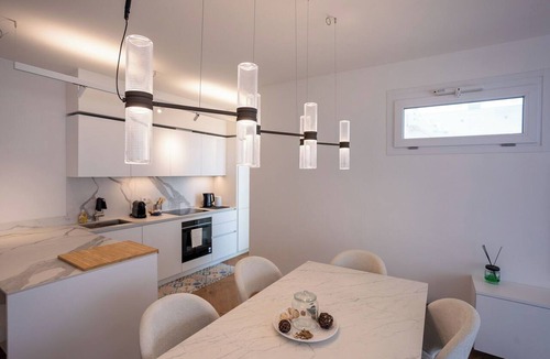 Scarlino Apartment | Cosy apartment for 4 people with WIFI, hot tub, A/C, terrace, pets allowed and panoramic view