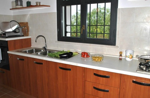 Itri Apartment | Cosy apartment for 6 guests with WIFI, pool, TV, patio and pets allowed
