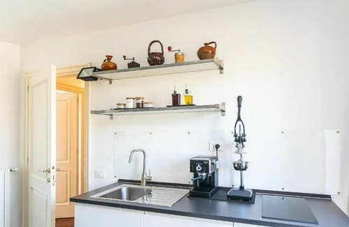 Santa Lucia Villa | Cosy apartment in villa for 4 people with WIFI, A/C, TV, balcony and parking, close to Rome