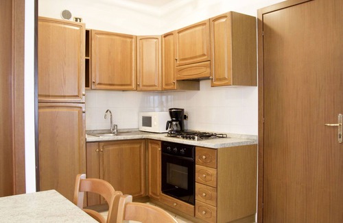 Bardolino Villa | Cosy apartment in villa for 6 guests with WIFI, pool, TV and panoramic view