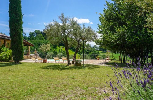 Tolentino House | Country house with swimming pool for your relax