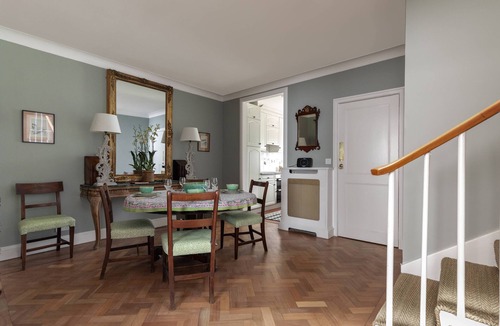 Courtfield House | Courtfield Mews - Four Bedroom House, Sleeps 8