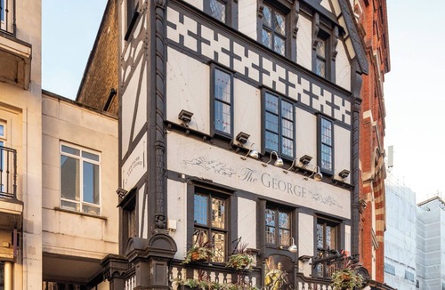 Temple Apartment | COVENT GARDEN! Walk 2 Leicester Square,Trafagal Square,SOHO