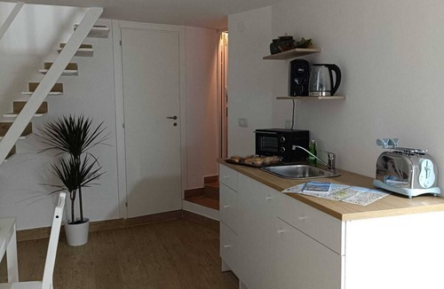 Naples City Centre Apartment | Cozy 2-bedroom apartment in the heart of Naples.
