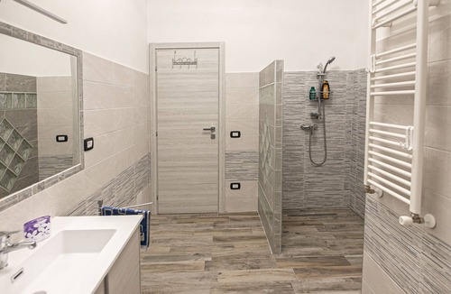 Monteverde Nuovo Apartment | Cozy and renovated ground floor apartment connected