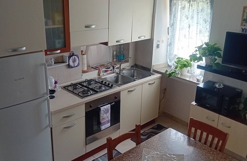 Civitella d'Agliano Apartment | Cozy apartment located in an old village