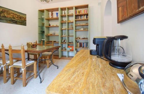 Lake Bracciano Apartment | Cozy apartment in Anguillara Sabazia with WiFi