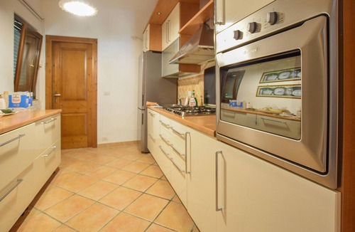 Marina di Pisticci Apartment | Cozy apartment in Marina di Pisticci with WiFi