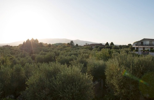 Giulianello Bed & Breakfast | Cozy B&B in the countryside with BBQ area and swimming-pool - Pet-friendly