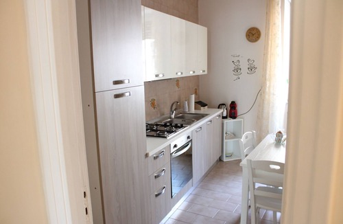Naples House | Cozy Holiday Home a stone's throw from Naples International Airport