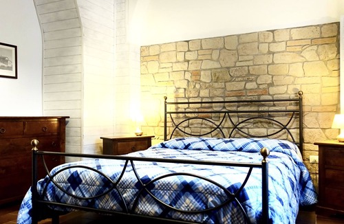 Sovicille Other | Cozy home for 3 people with heated pool 15 minutes from Siena