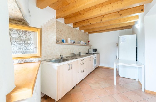 Sant'Anna d'Alfaedo House | Cozy home in Sant'Anna d'Alfaedo with WiFi
