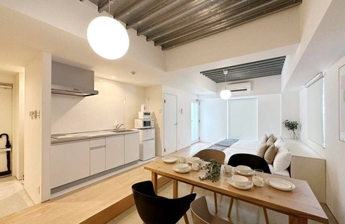 Hiroshima City Centre Apartment | Cozy & Modern Studio Apt 5 Mins Walk to Peace Park