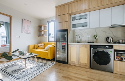 Nhat Tan Apartment | Crescendo Urban Stay