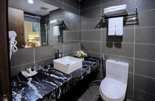 Nha Trang Hotel | Crown Nguyen Hoang Hotel