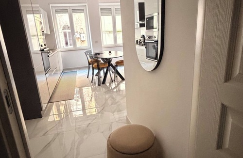 Naples City Centre Apartment | Cuore di Napoli Centro ¡A 5 Minutos de Estación Garibaldi