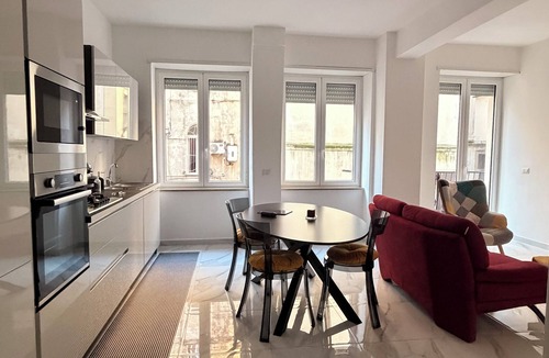 Naples City Centre Apartment | Cuore di Napoli Centro ¡A 5 Minutos de Estación Garibaldi