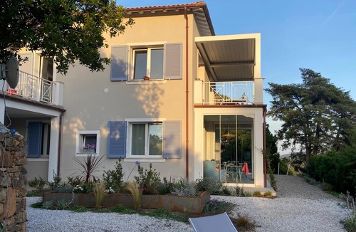 Mola Apartment | Dahlia suite di pregio - Porto Azzurro