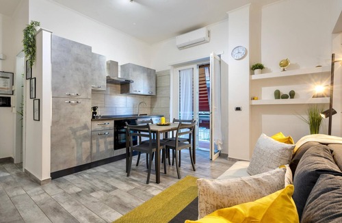 Quartiere XXVII Primavalle Apartment | Danila Apartment close to Metro