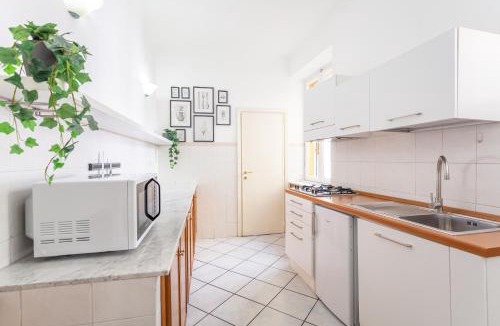 Rione XVI Ludovisi Apartment | Daplace - Alma Apartment