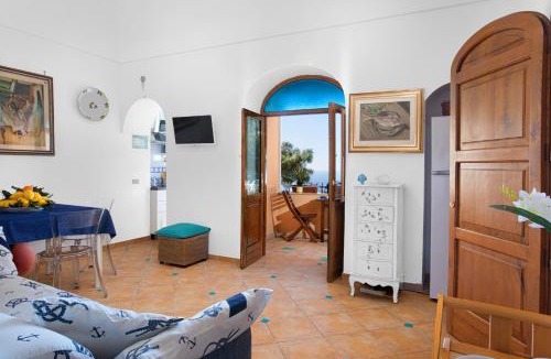 Chiesa Nuova House | De Vivo Realty - Angolo di Paradiso Positano