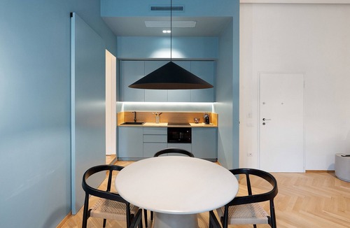 Chiaia Apartment | Deluxe Apartment with Balcony, Wi-Fi and Air Conditioning