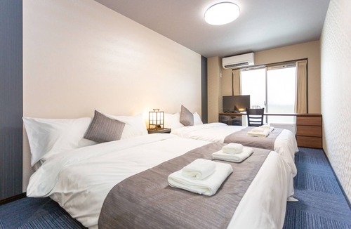 Shimogyo Hotel | Deluxe twin room/Kyoto Kyōto