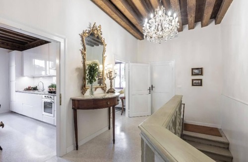 Castello Apartment | Discover Luxurious 4-Bedroom Apartment Blending Antique Charm with Modern Chic