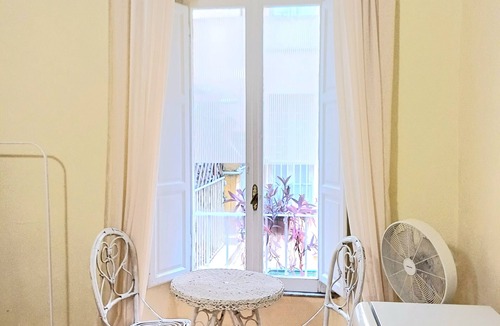 Rome Province Apartment | Dolce Vita room in Rome center