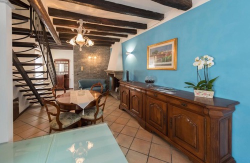 Viterbo Apartment | Domus Del Teatro