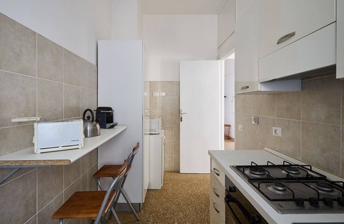 Monti Apartment | Domus Erasmo (Colosseum)
