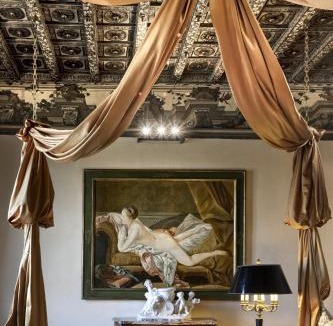 Rome City Centre Apartment | Domus Maxima AraCoeli Penthouse Piazza Venezia
