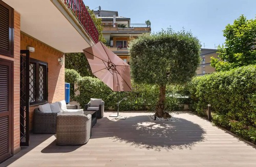 Monteverde Nuovo Apartment | Domus Maximus - 140SQM - 5 Stars Luxury apartment