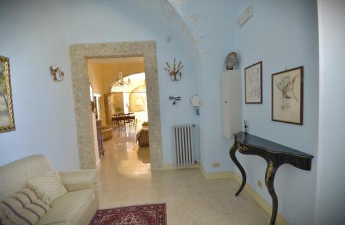 Arpino Apartment | Domus Ponte casa antica ed elegante in pieno centro storico