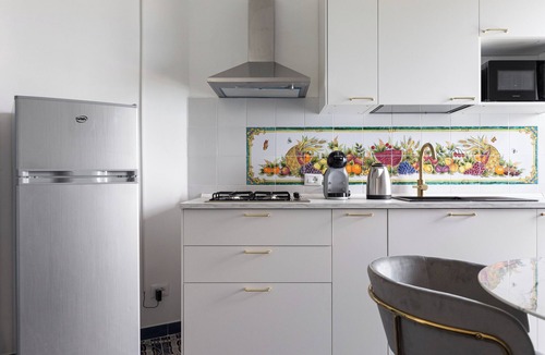 Gaeta Apartment | Domus Vittorio Deluxe double room with sea view