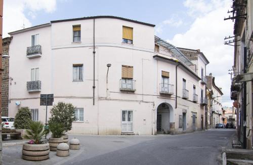 Caserta Apartment | Domy House