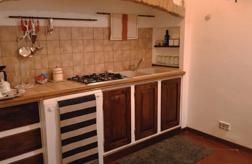 Gaeta Apartment | Donna Rosalia is a cozy 95-square-meter apartment in the heart of Gaeta Vecchia
