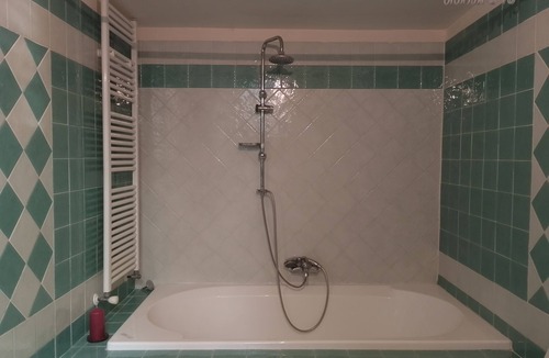 Montepulciano House | Double room with private bathroom in the countryside 5 minutes from Montepulciano