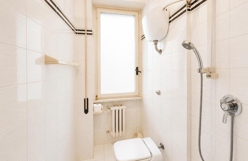 Pineta House | Double Room with Private Bathroom 6 Minutes from the Sea
