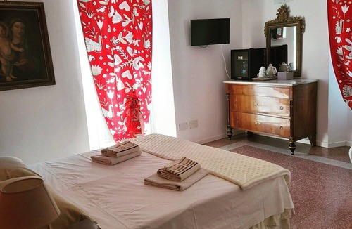 Fornole House | DUETERRE ROOM & HOST